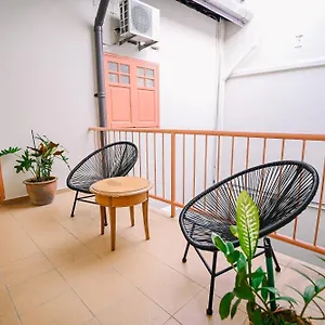 Swing & Pillows - Jonker Street Hotel